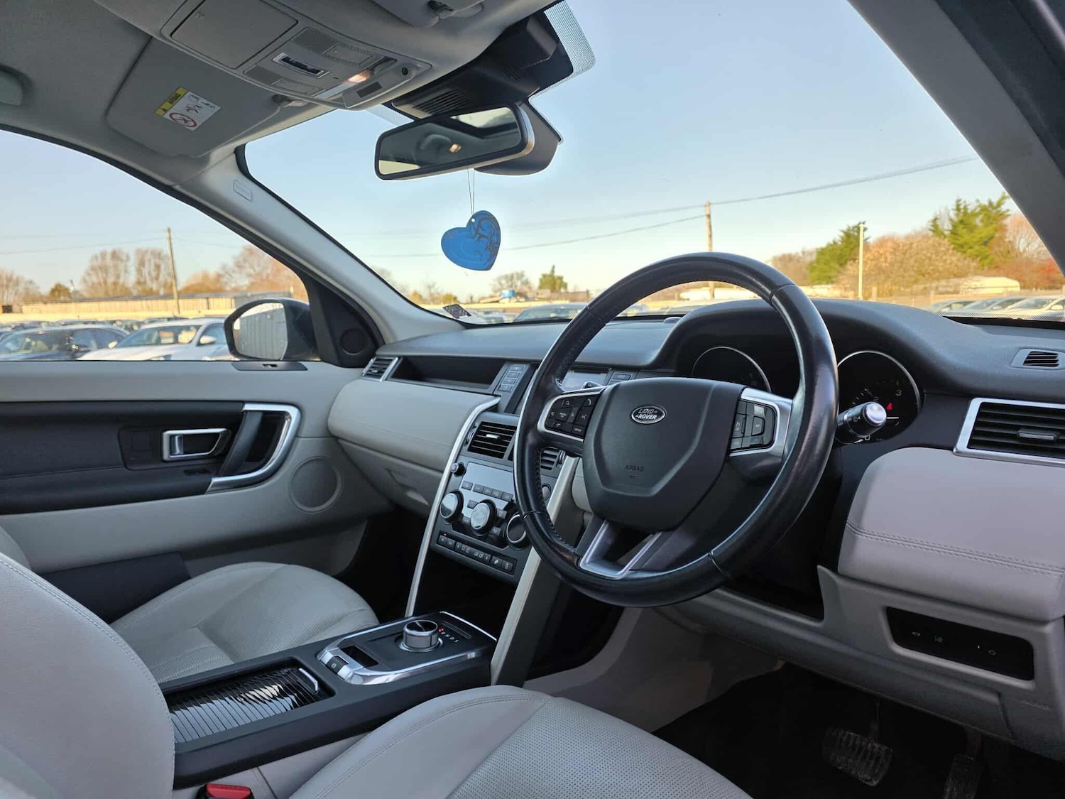 Used Land Rover Discovery Sport 2016 for sale - 76786871: Photo 12