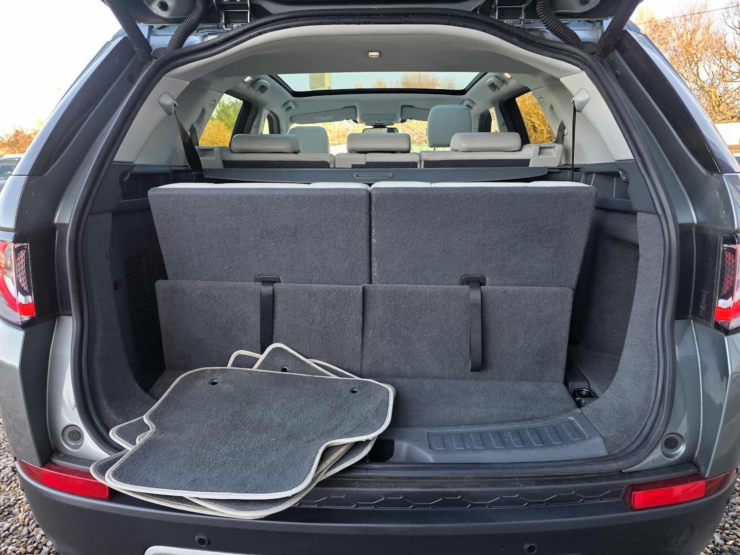 Used Land Rover Discovery Sport 2016 for sale - 76786871: Photo 17