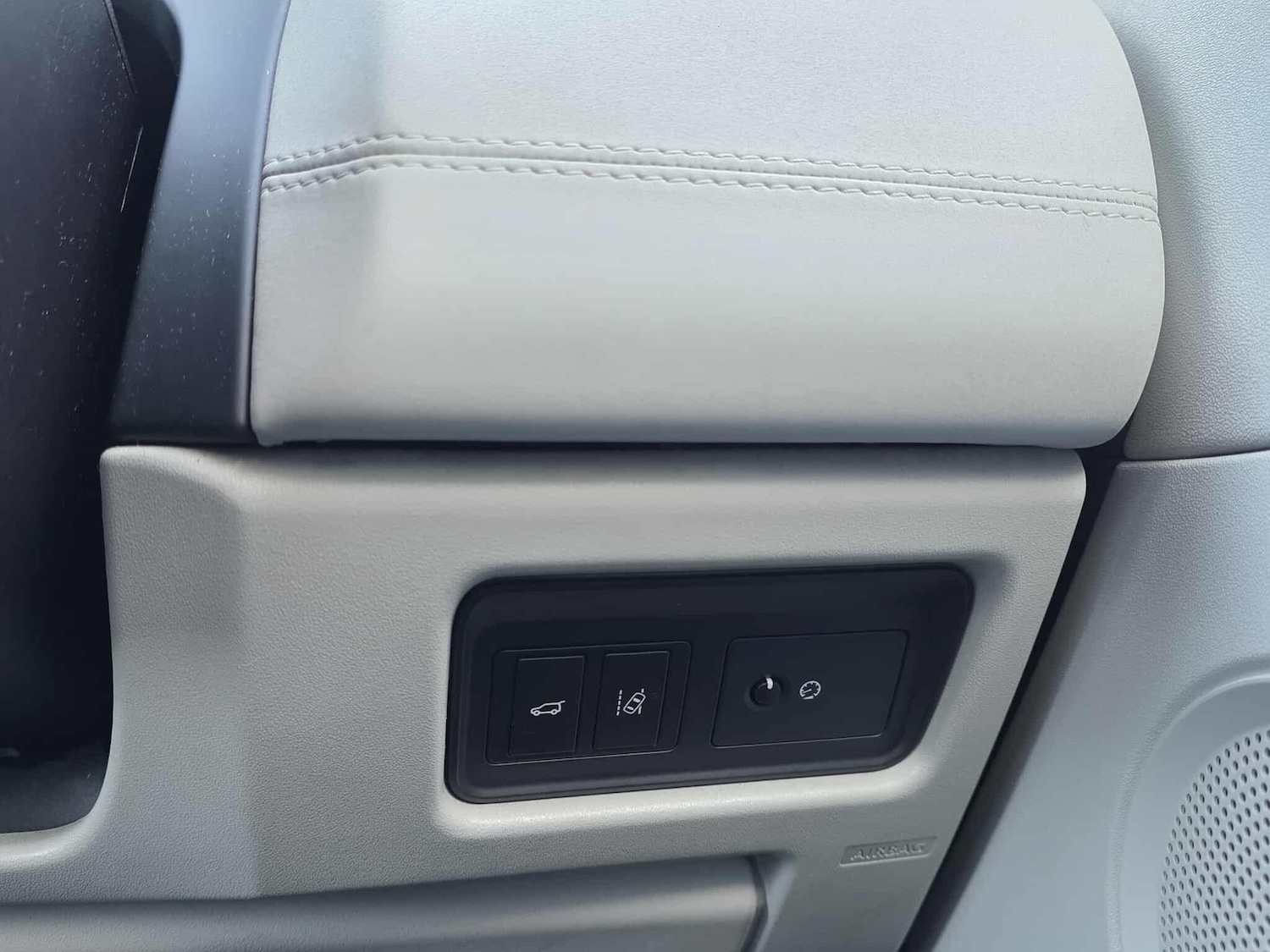 Used Land Rover Discovery Sport 2016 for sale - 76786871: Photo 32