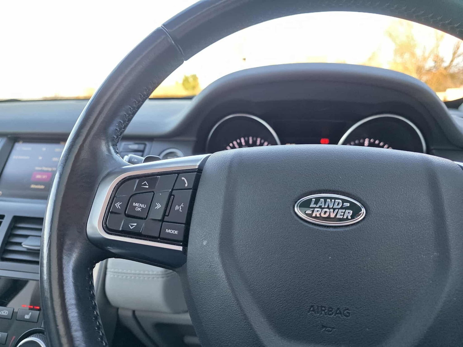 Used Land Rover Discovery Sport 2016 for sale - 76786871: Photo 36