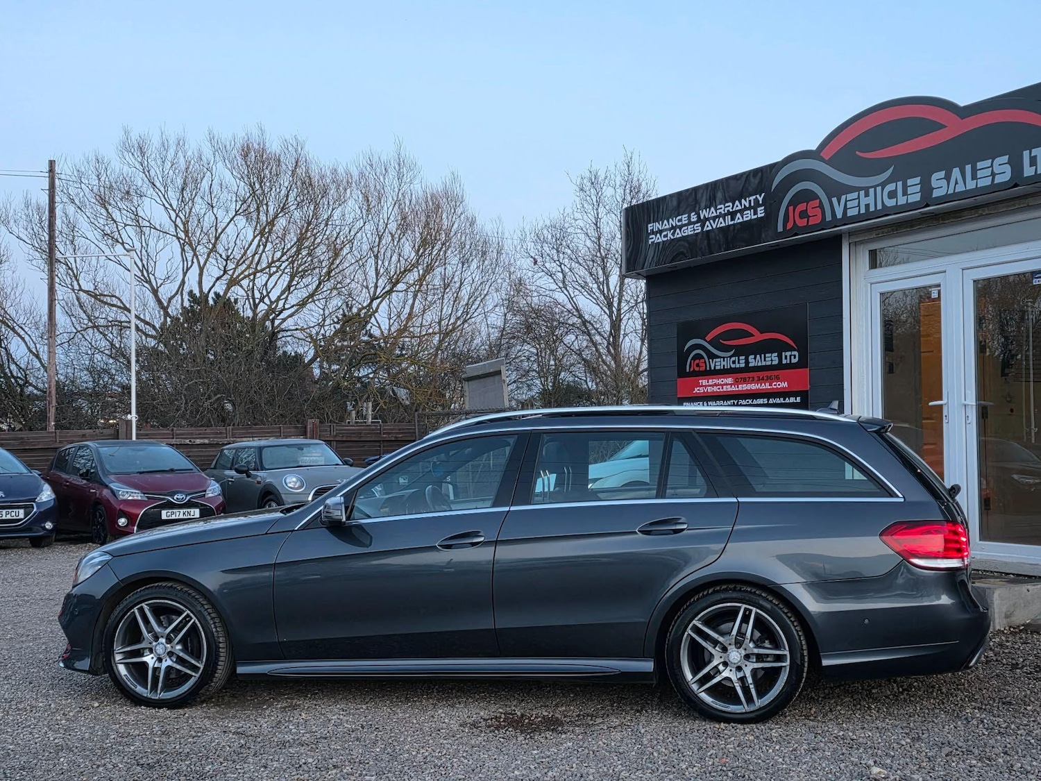 Used Mercedes-Benz E Class for sale - 77824155: Photo 11