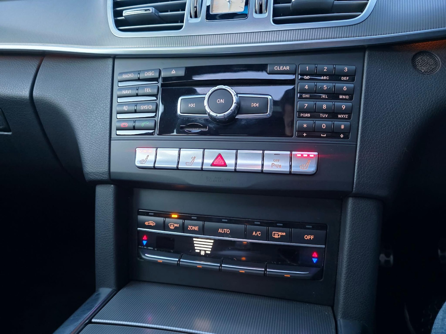 Used Mercedes-Benz E Class for sale - 77824155: Photo 25