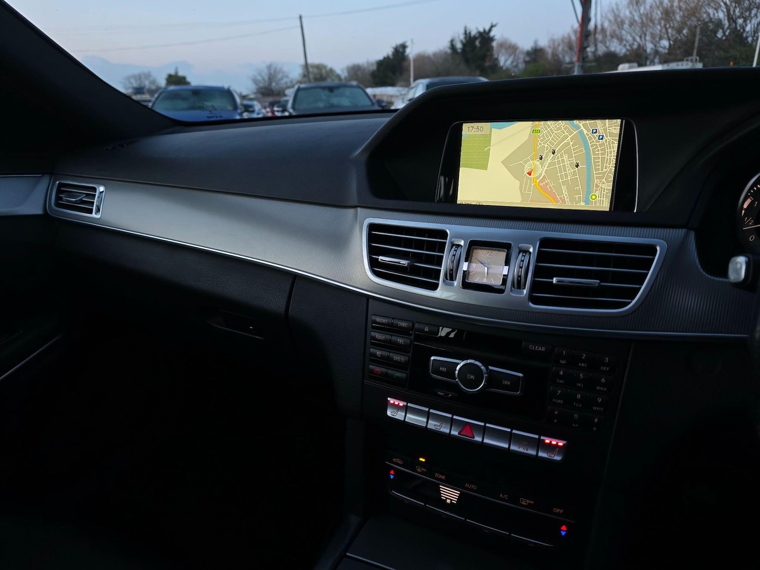 Used Mercedes-Benz E Class for sale - 77824155: Photo 29