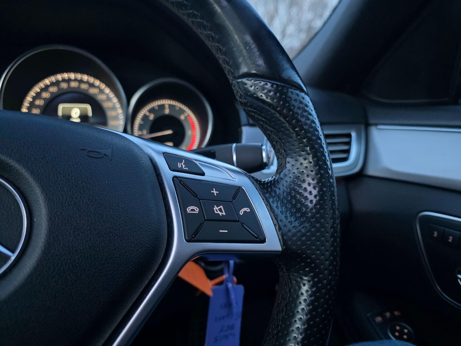 Used Mercedes-Benz E Class for sale - 77824155: Photo 35