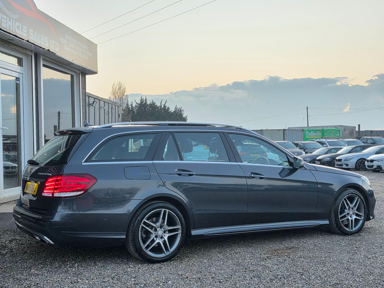 Used Mercedes-Benz E Class for sale - 77824155: Photo 5