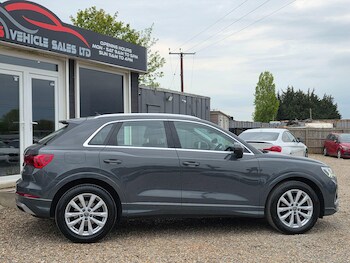 Used Audi Q3 2019 for sale - 78416102: Photo