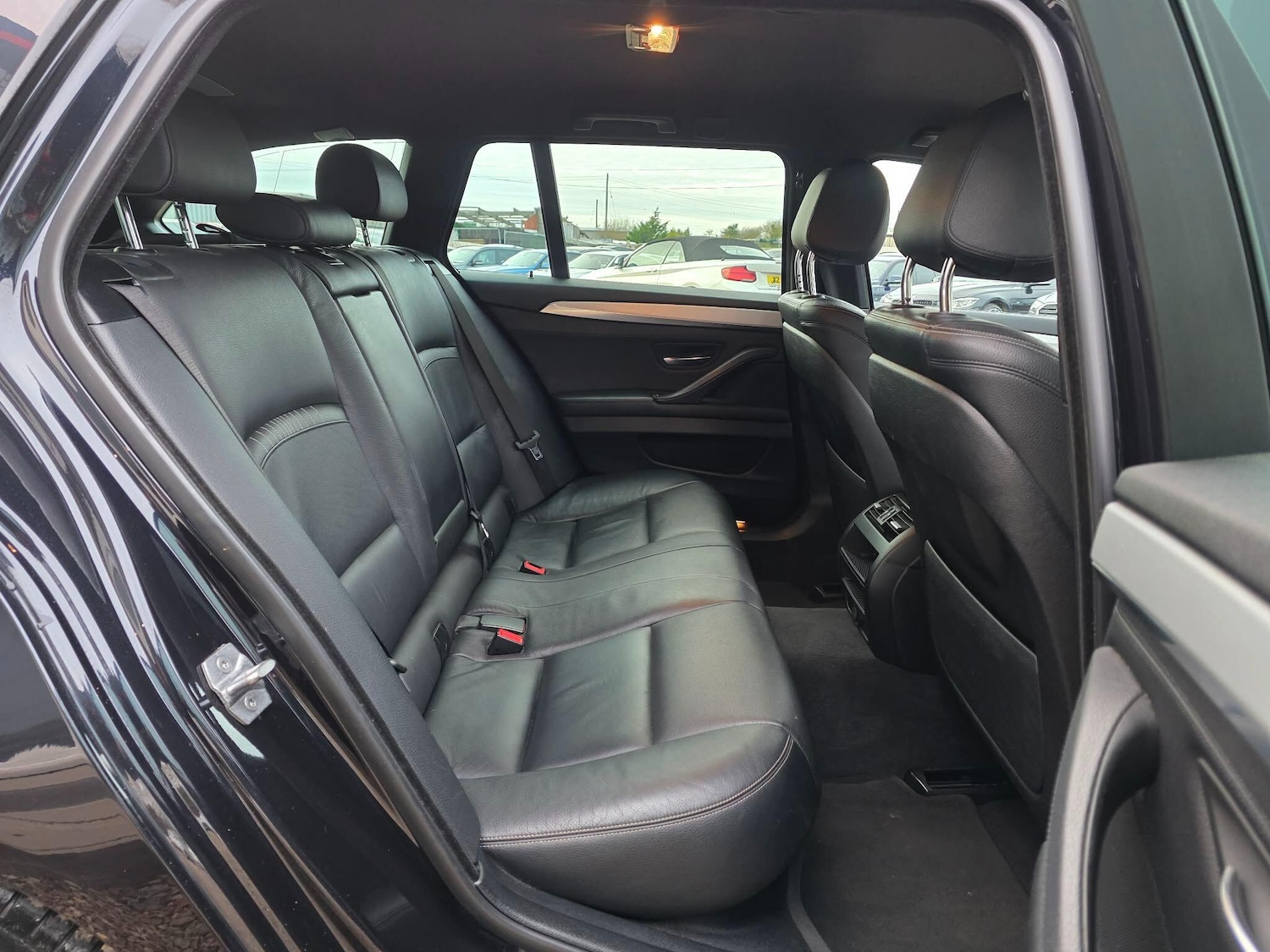 Used BMW 5 Series 2015 for sale - 77015360: Photo 21