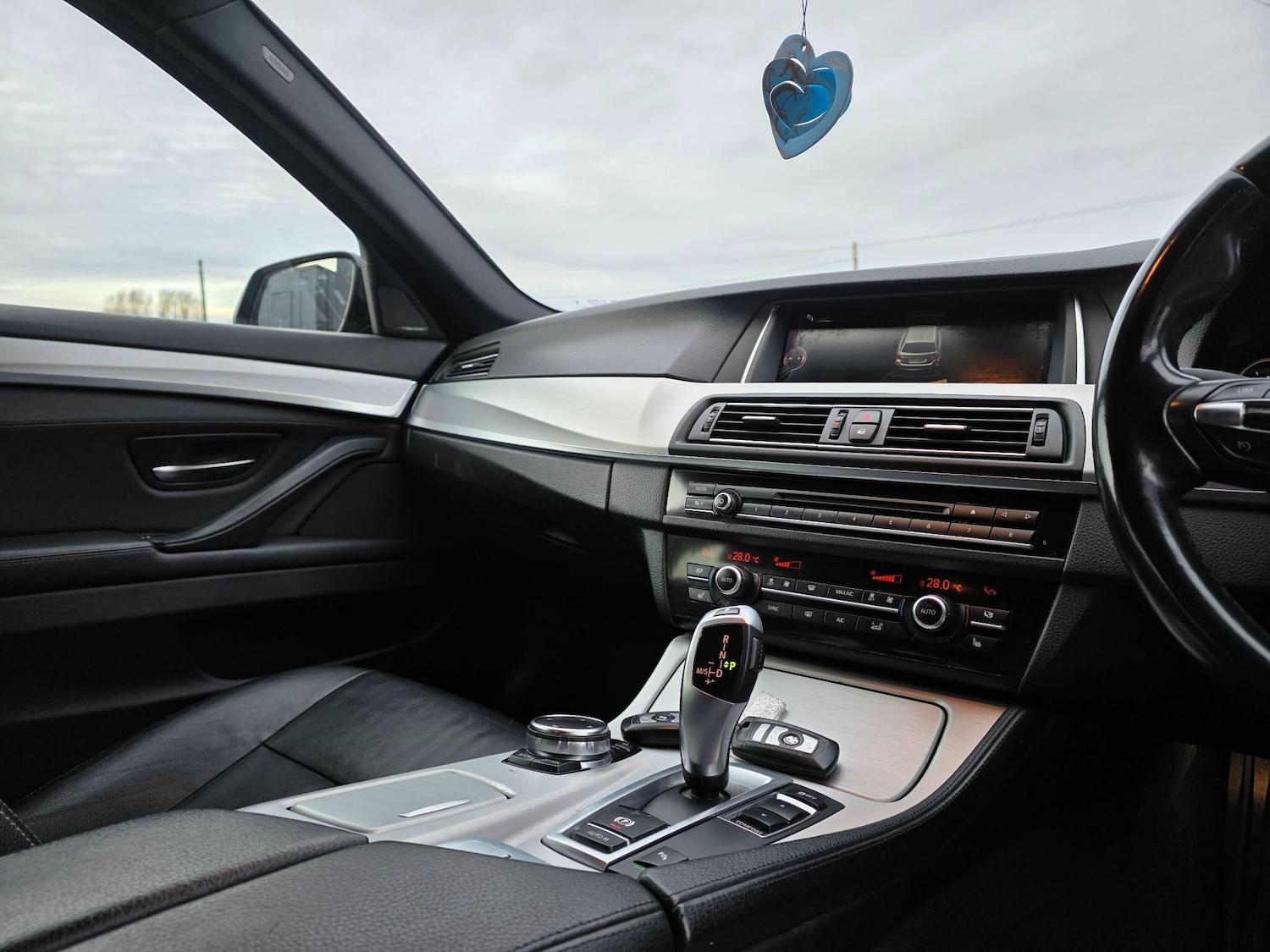 Used BMW 5 Series 2015 for sale - 77015360: Photo 28