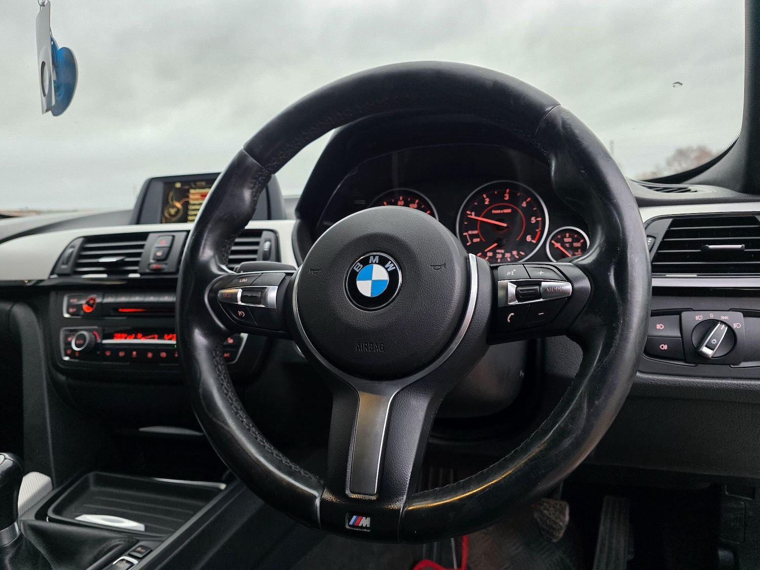 Used BMW 3 Series 2015 for sale - 77854267: Photo 23