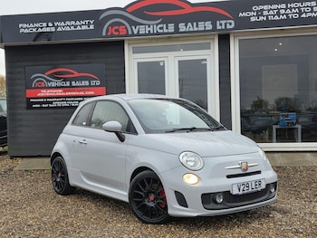 2016 (16) - 1.4 T-Jet Yamaha Factory Racing Euro 6 3dr