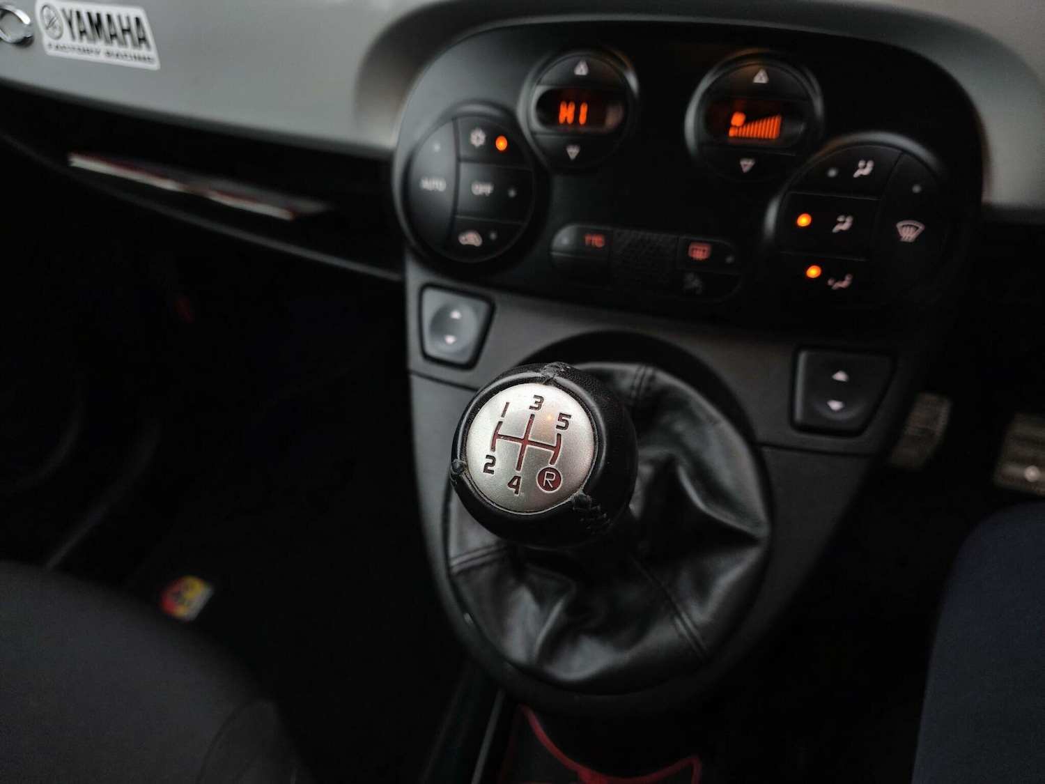 Used Abarth 595 2016 for sale - 76742518: Photo 27