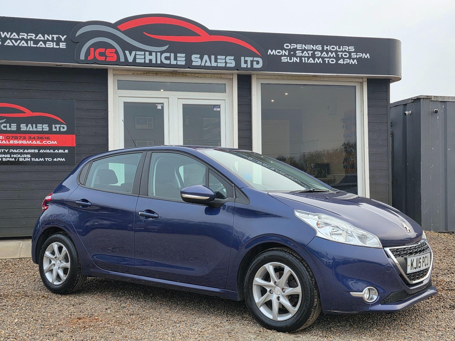 Used Peugeot 208 2015 for sale - 77994413: Photo 2