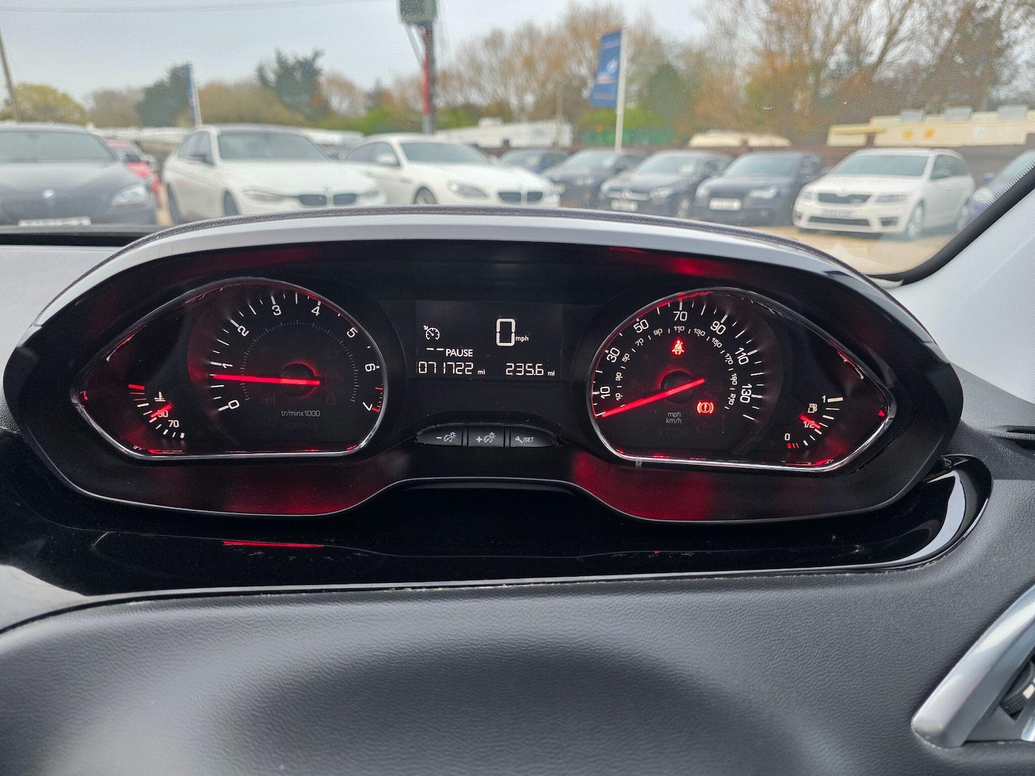 Used Peugeot 208 2015 for sale - 77994413: Photo 32