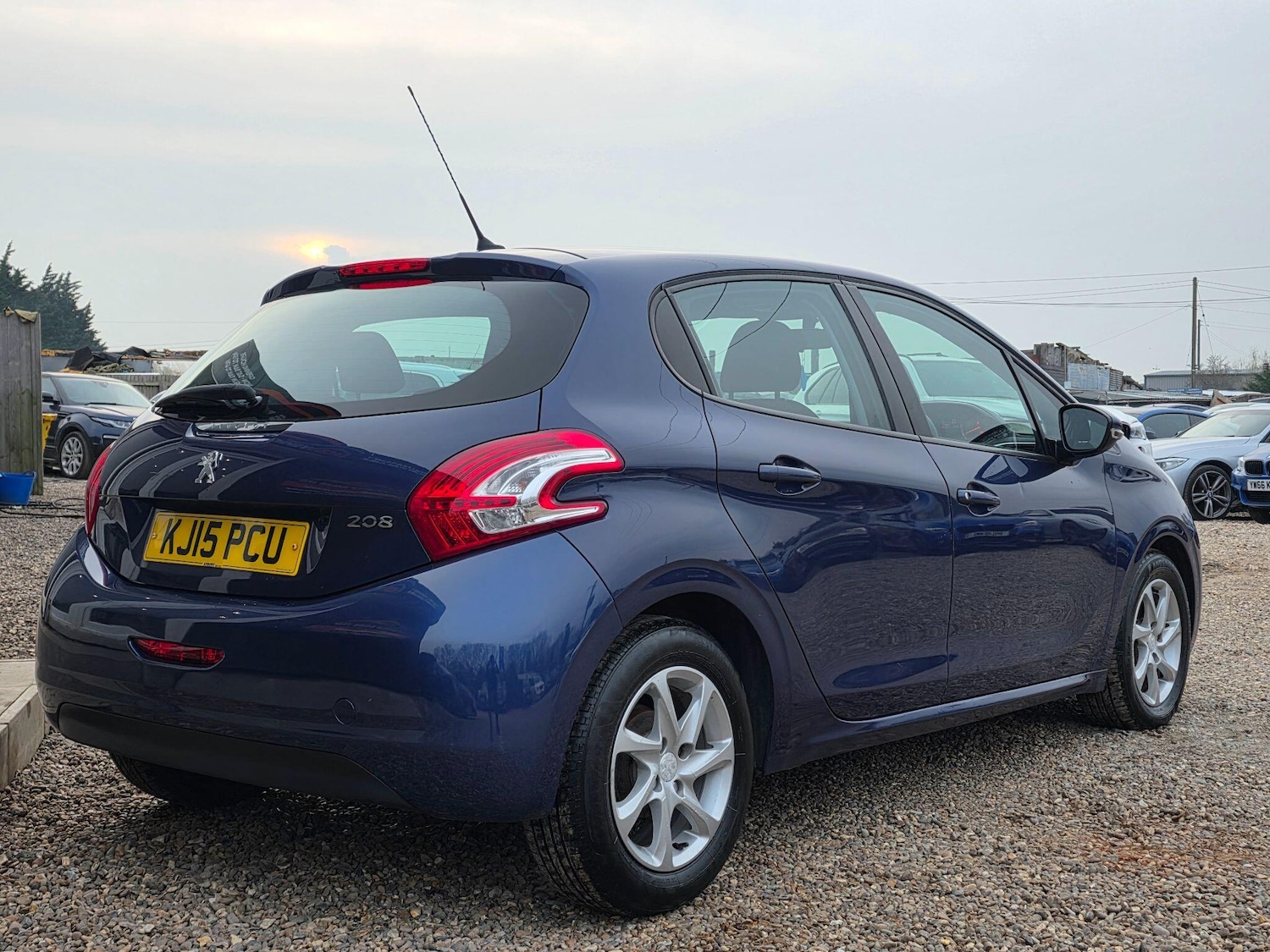 Used Peugeot 208 2015 for sale - 77994413: Photo 6