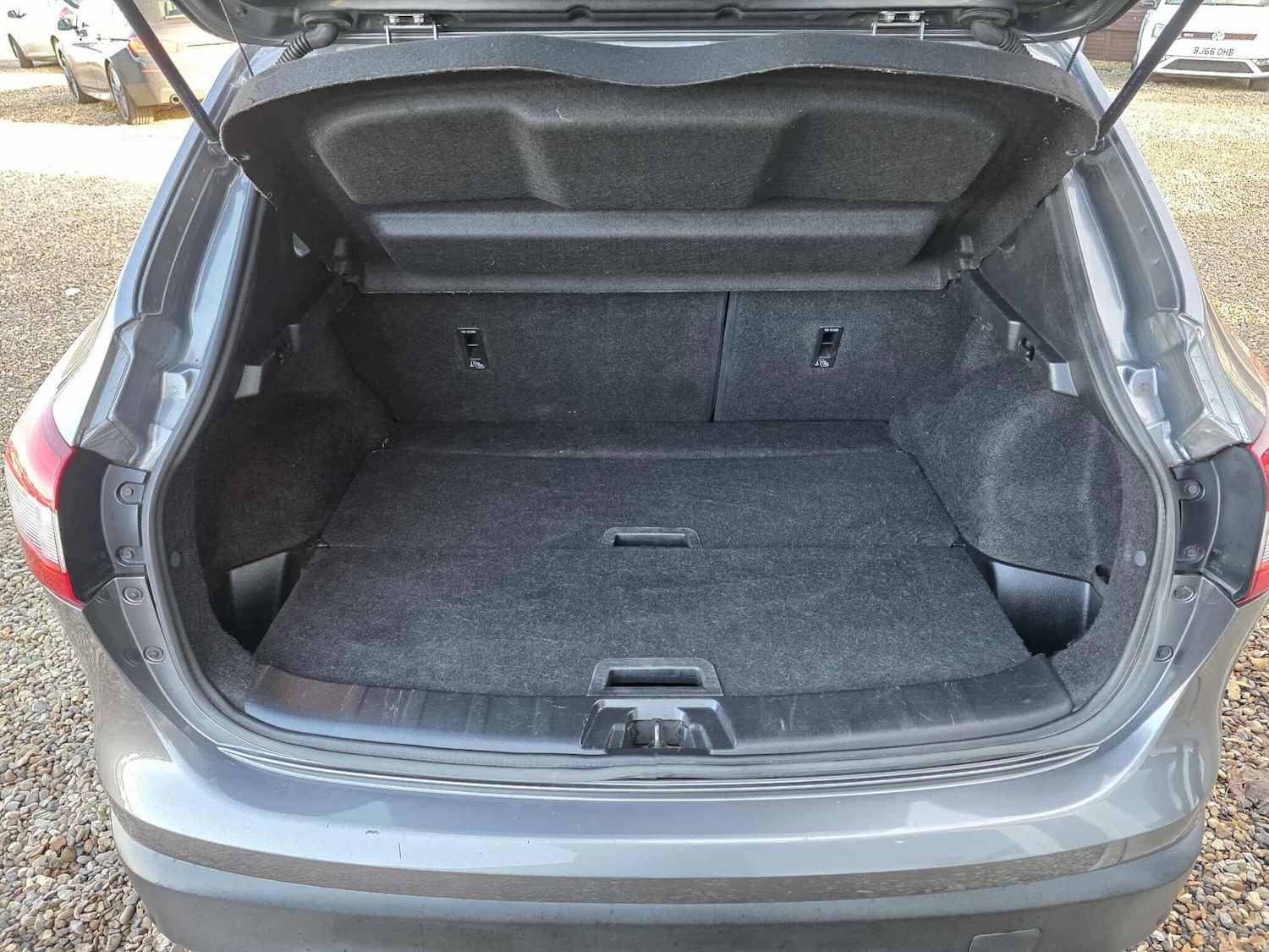 Used Nissan Qashqai 2015 for sale - 76599446: Photo 15