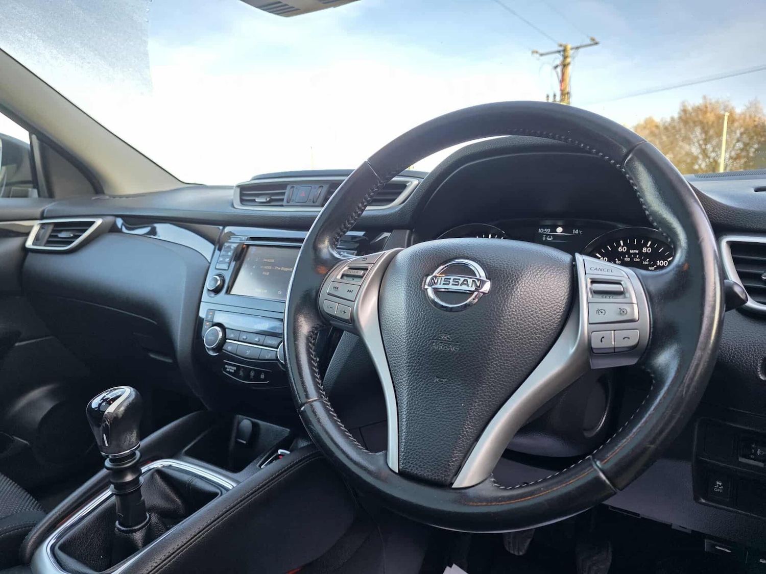 Used Nissan Qashqai 2015 for sale - 76599446: Photo 17