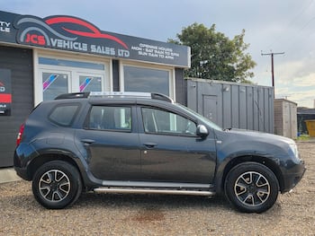 Used Dacia Duster 2016 for sale - 79590469: Photo