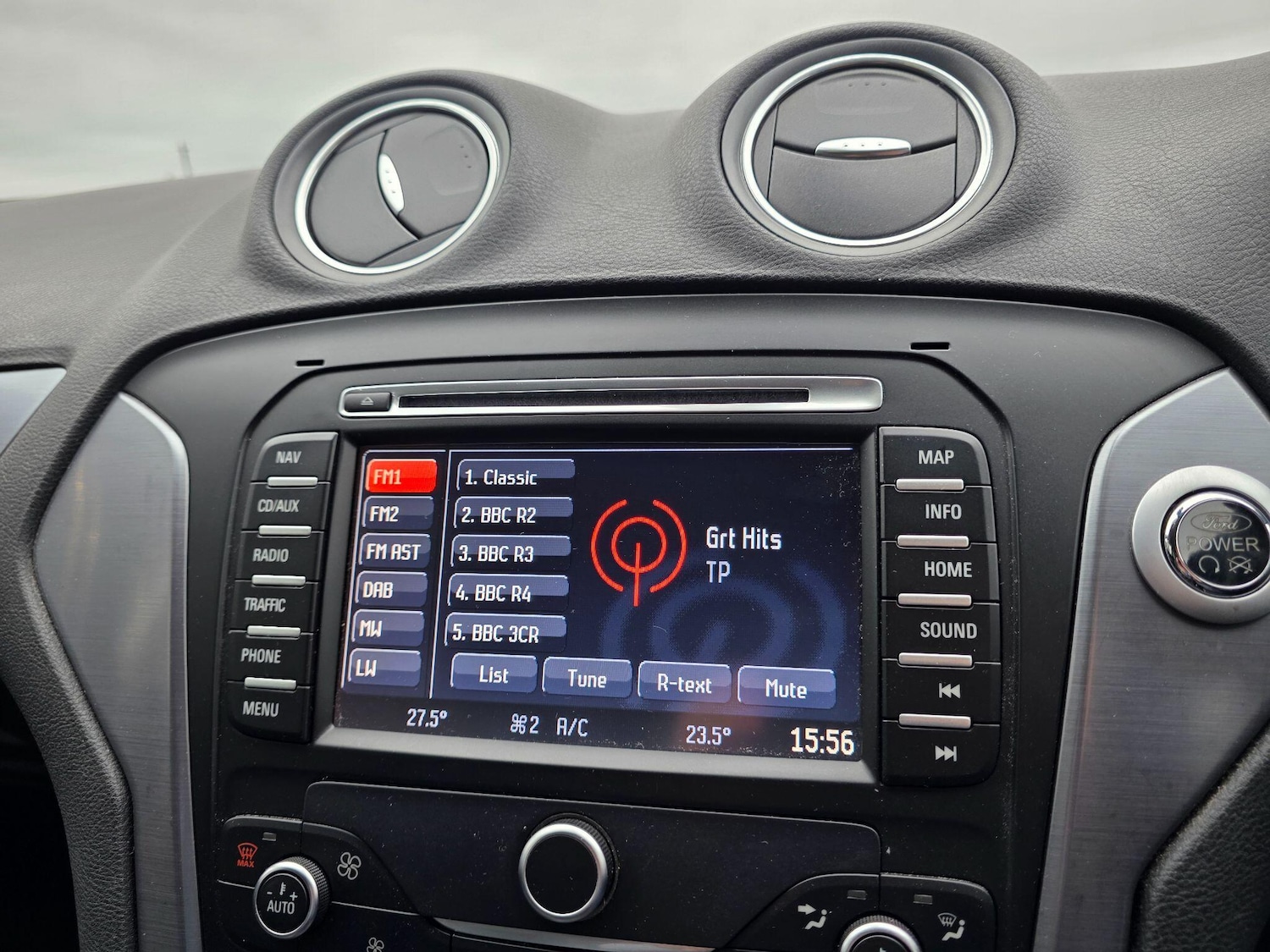 Used Ford Mondeo 2014 for sale - 77633848: Photo 31