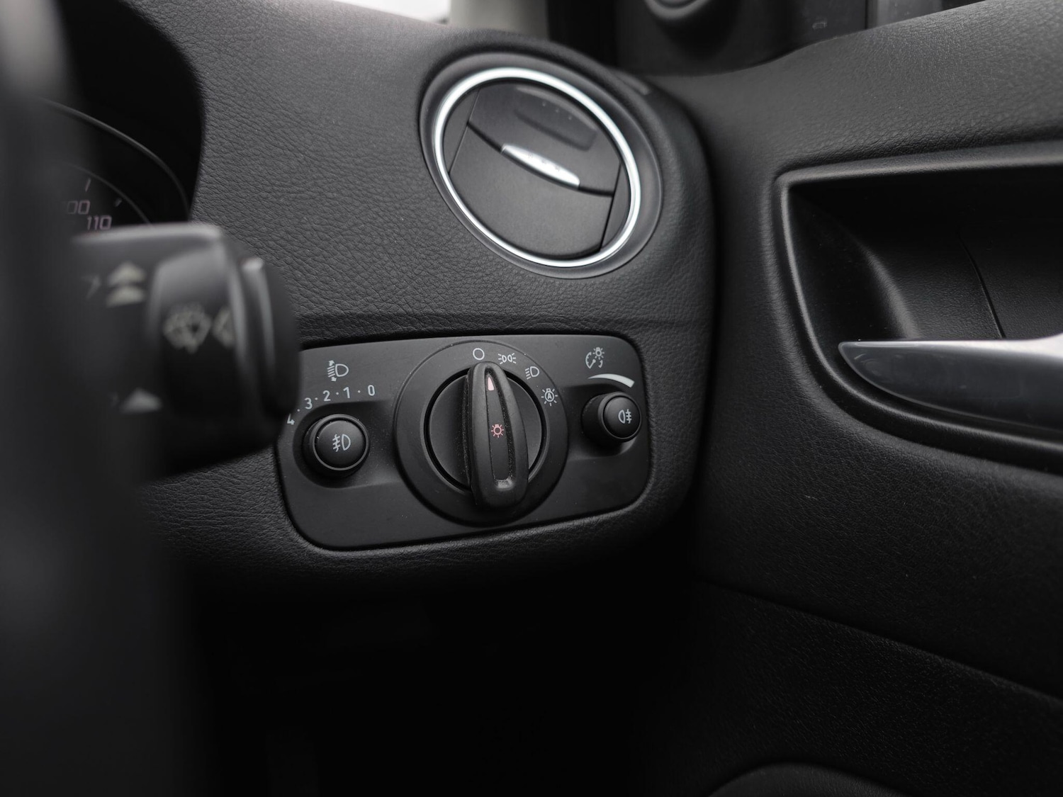 Used Ford Mondeo 2014 for sale - 77633848: Photo 35