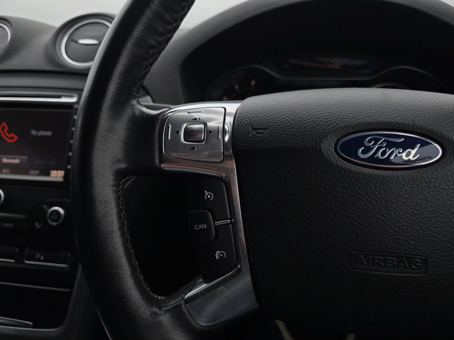 Used Ford Mondeo 2014 for sale - 77633848: Photo 38