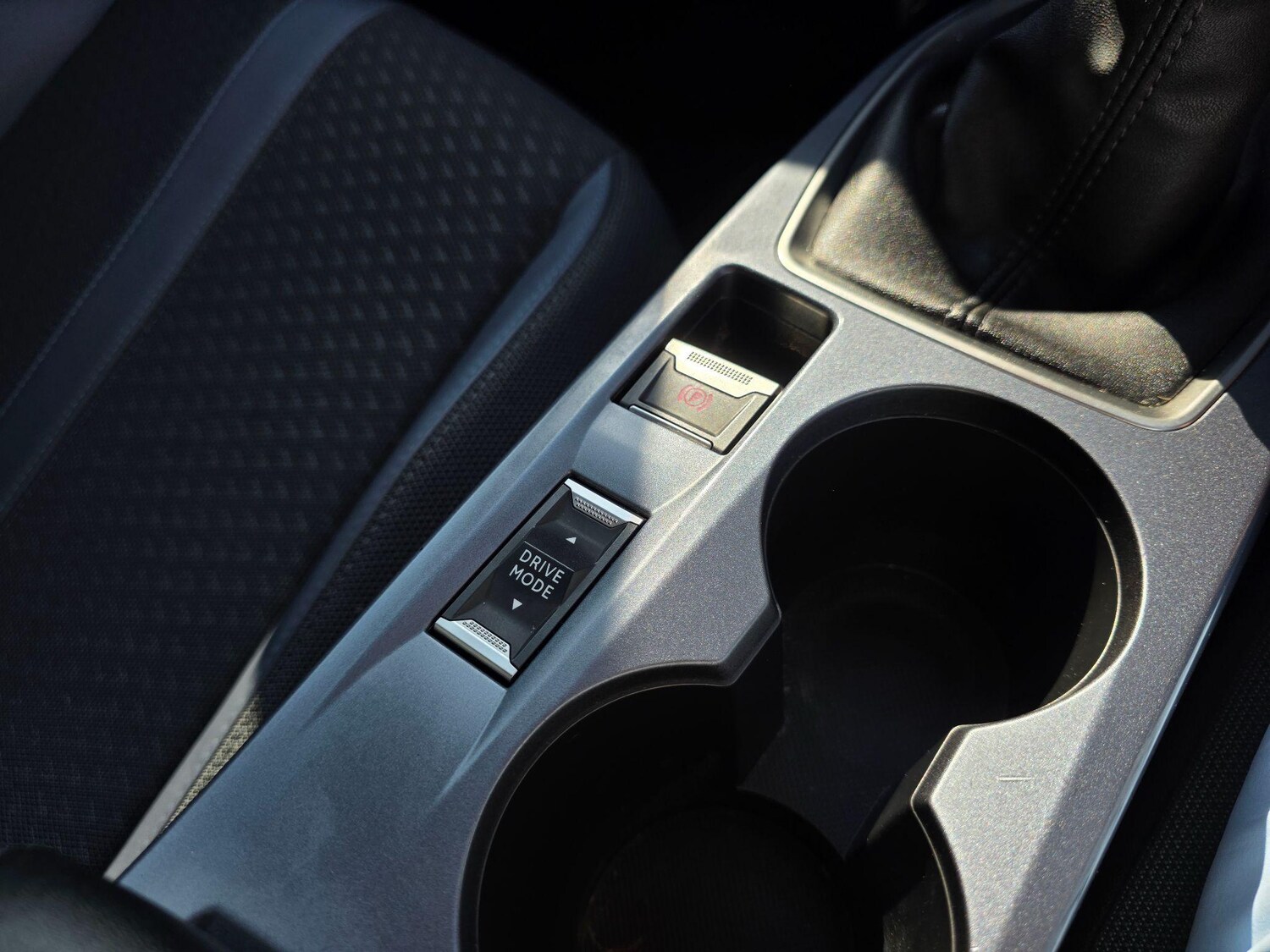 Used Peugeot 2008 2021 for sale - 76599474: Photo 25