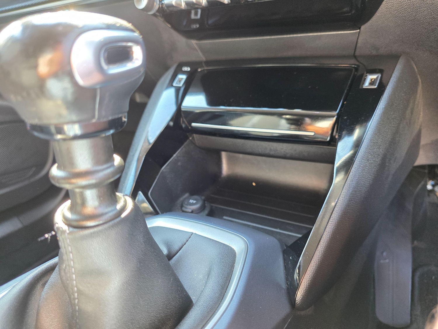 Used Peugeot 2008 2021 for sale - 76599474: Photo 27