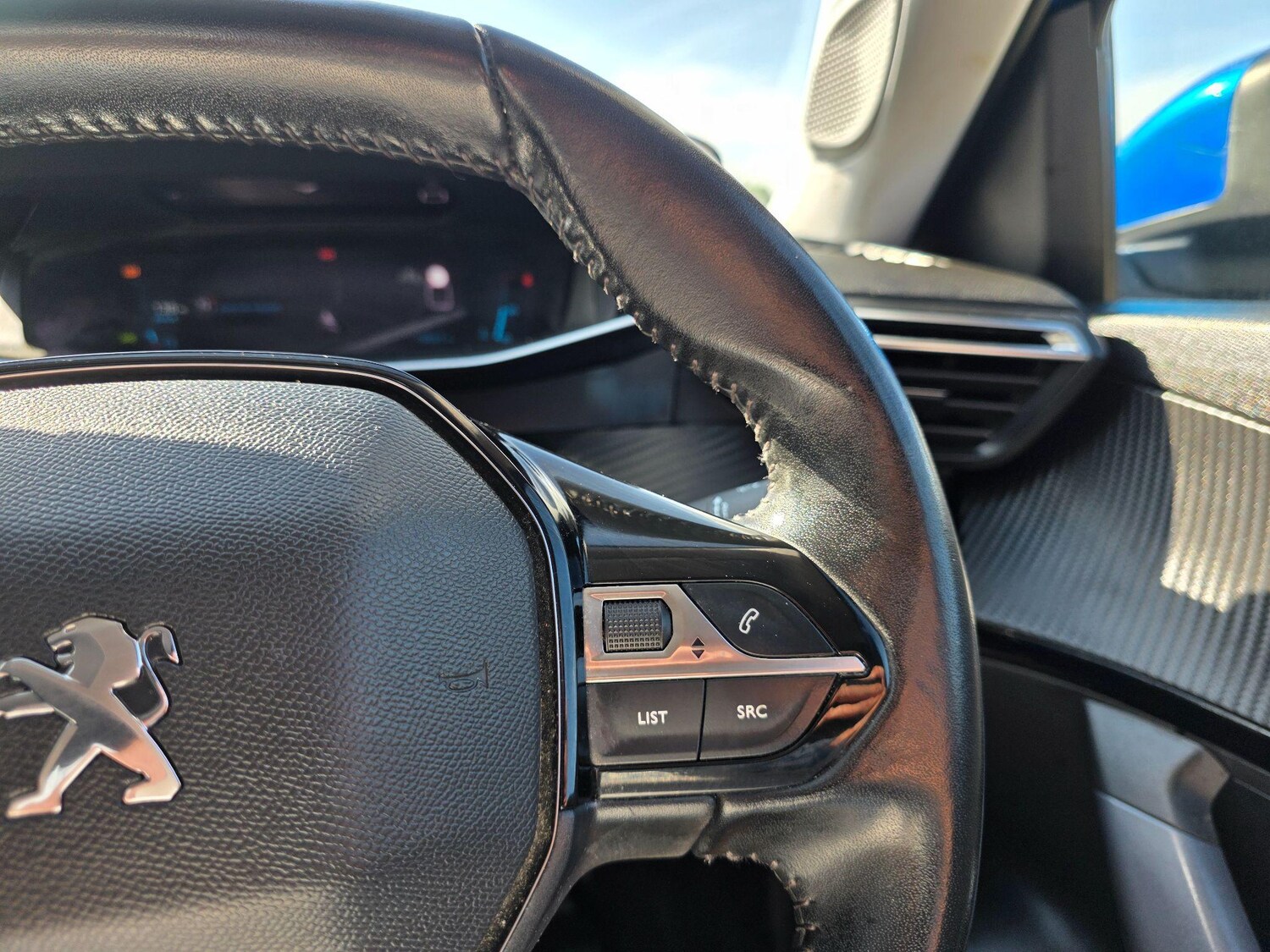 Used Peugeot 2008 2021 for sale - 76599474: Photo 38