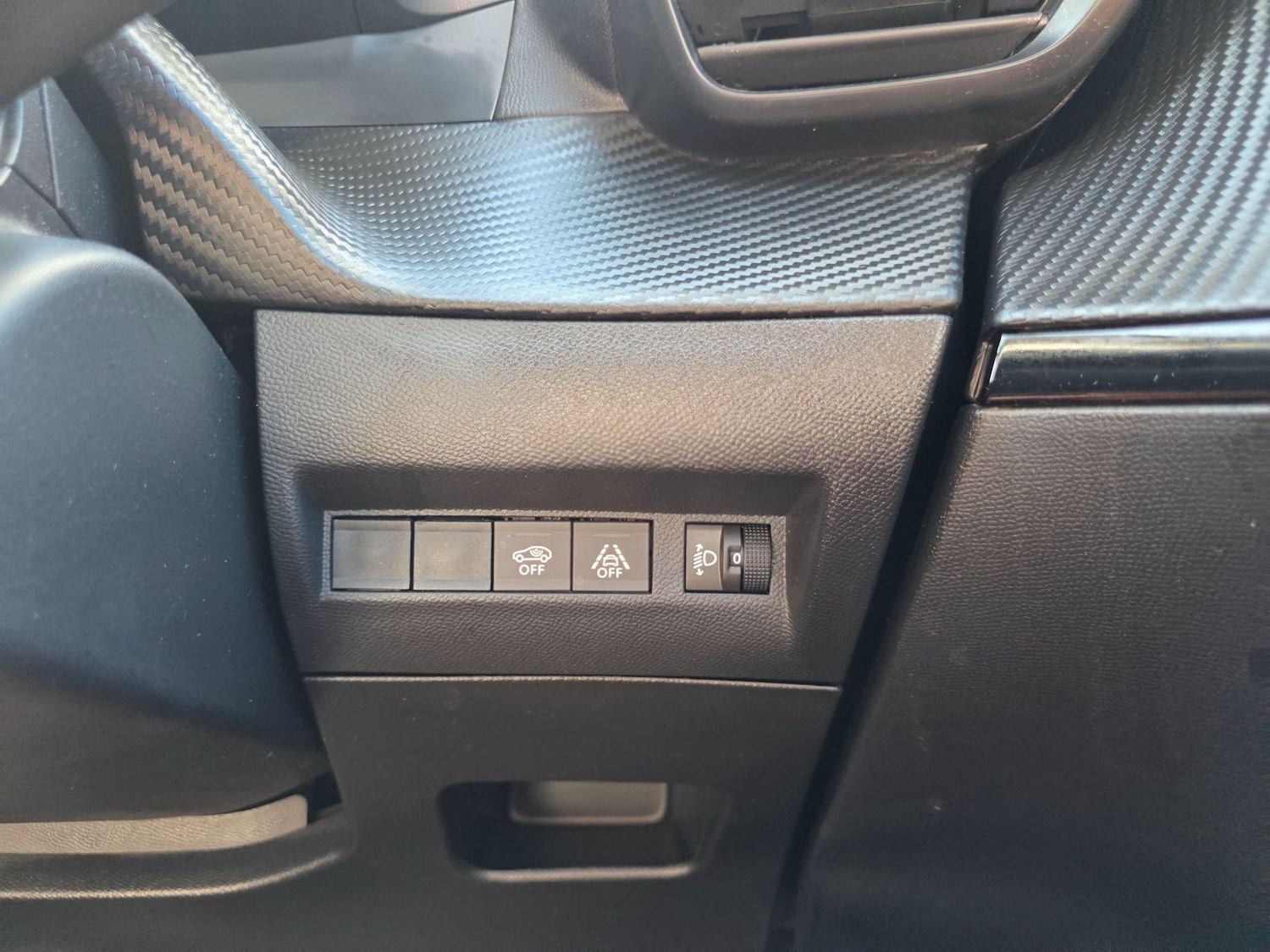 Used Peugeot 2008 2021 for sale - 76599474: Photo 40