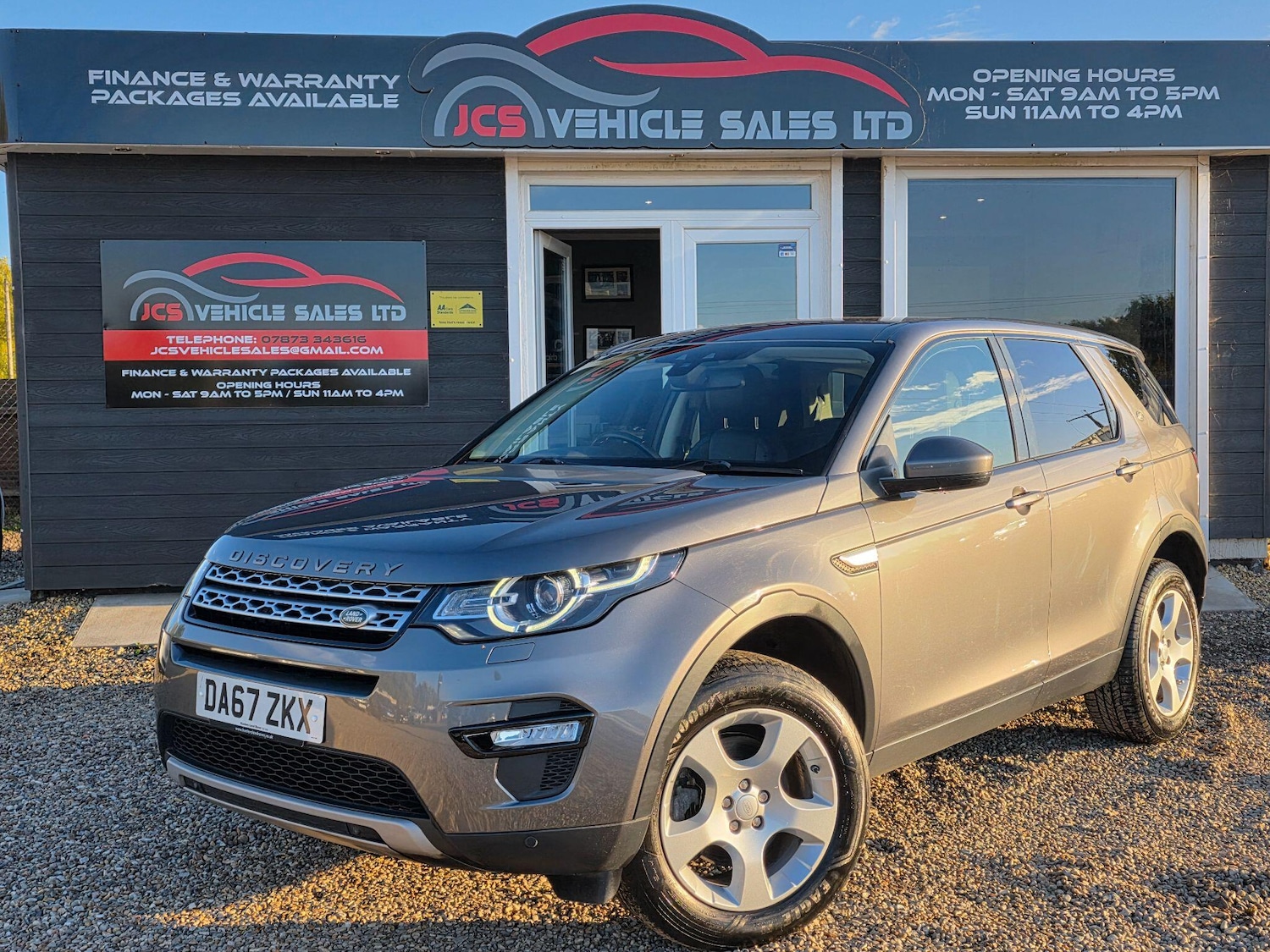 Used Land Rover Discovery Sport 2017 for sale - 76599469: Photo 10