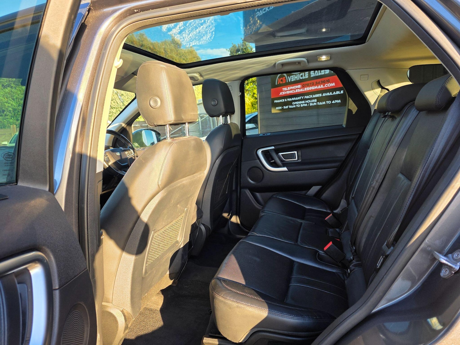 Used Land Rover Discovery Sport 2017 for sale - 76599469: Photo 15