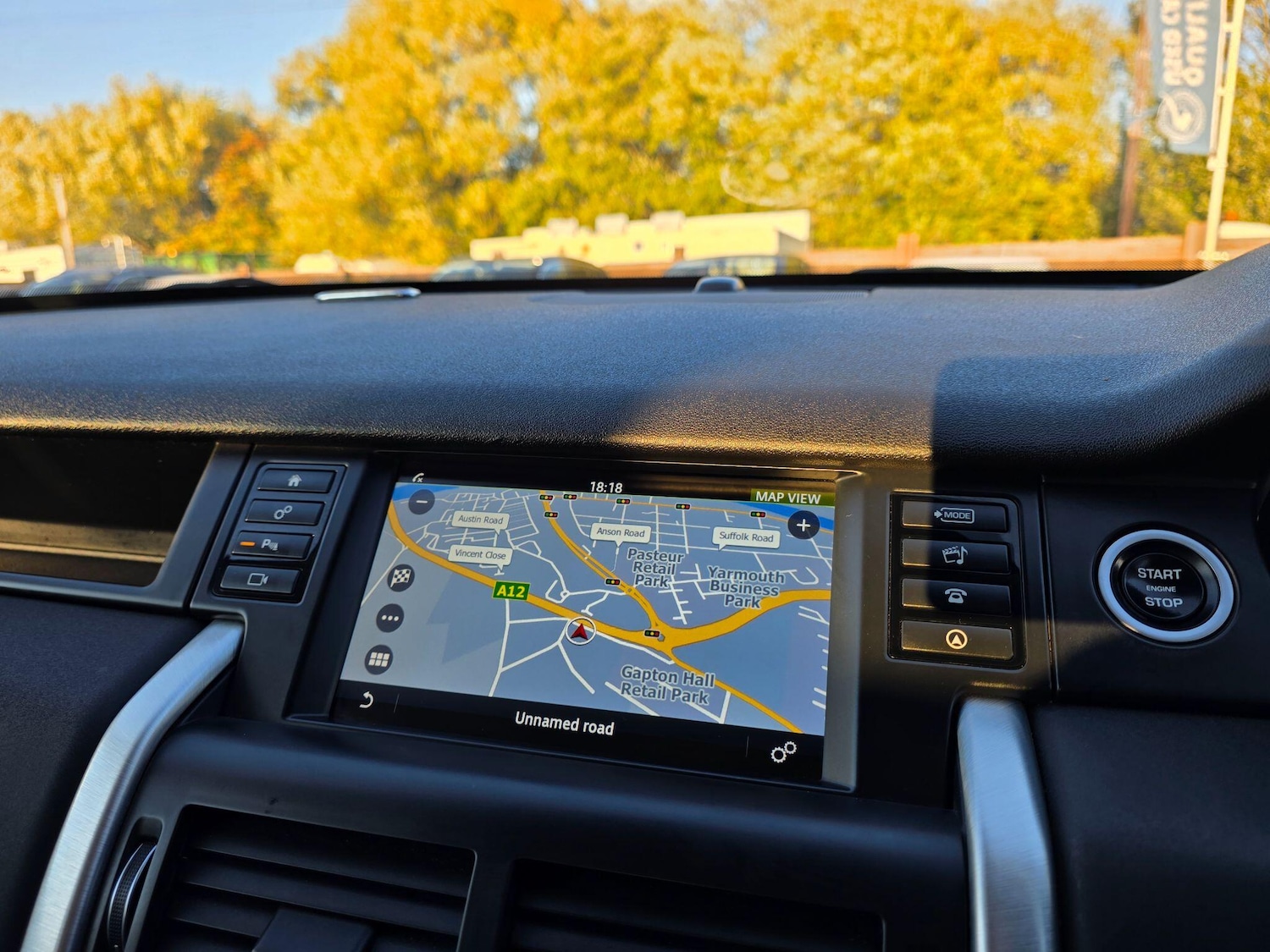 Used Land Rover Discovery Sport 2017 for sale - 76599469: Photo 25