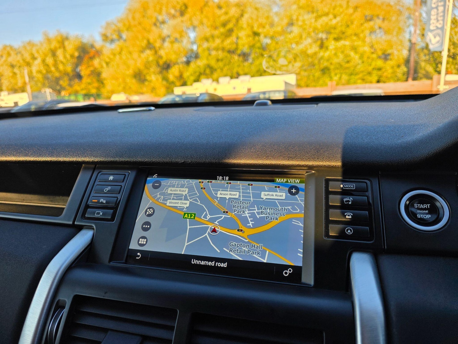 Used Land Rover Discovery Sport 2017 for sale - 76599469: Photo 28