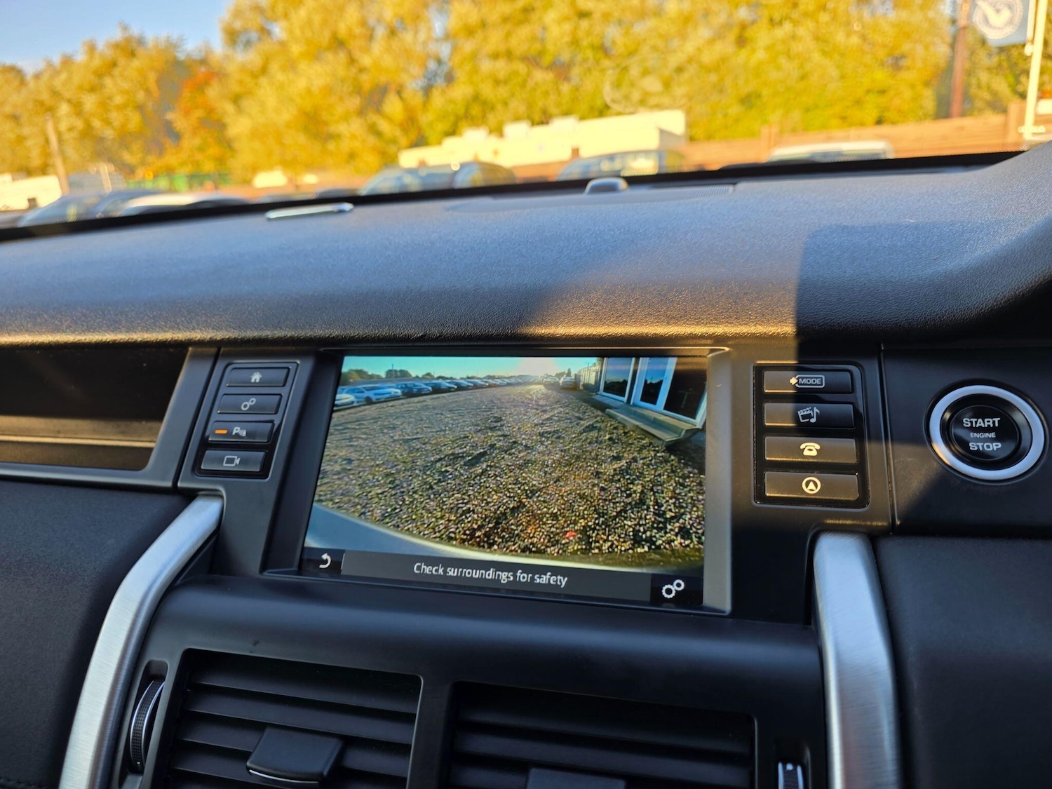 Used Land Rover Discovery Sport 2017 for sale - 76599469: Photo 32