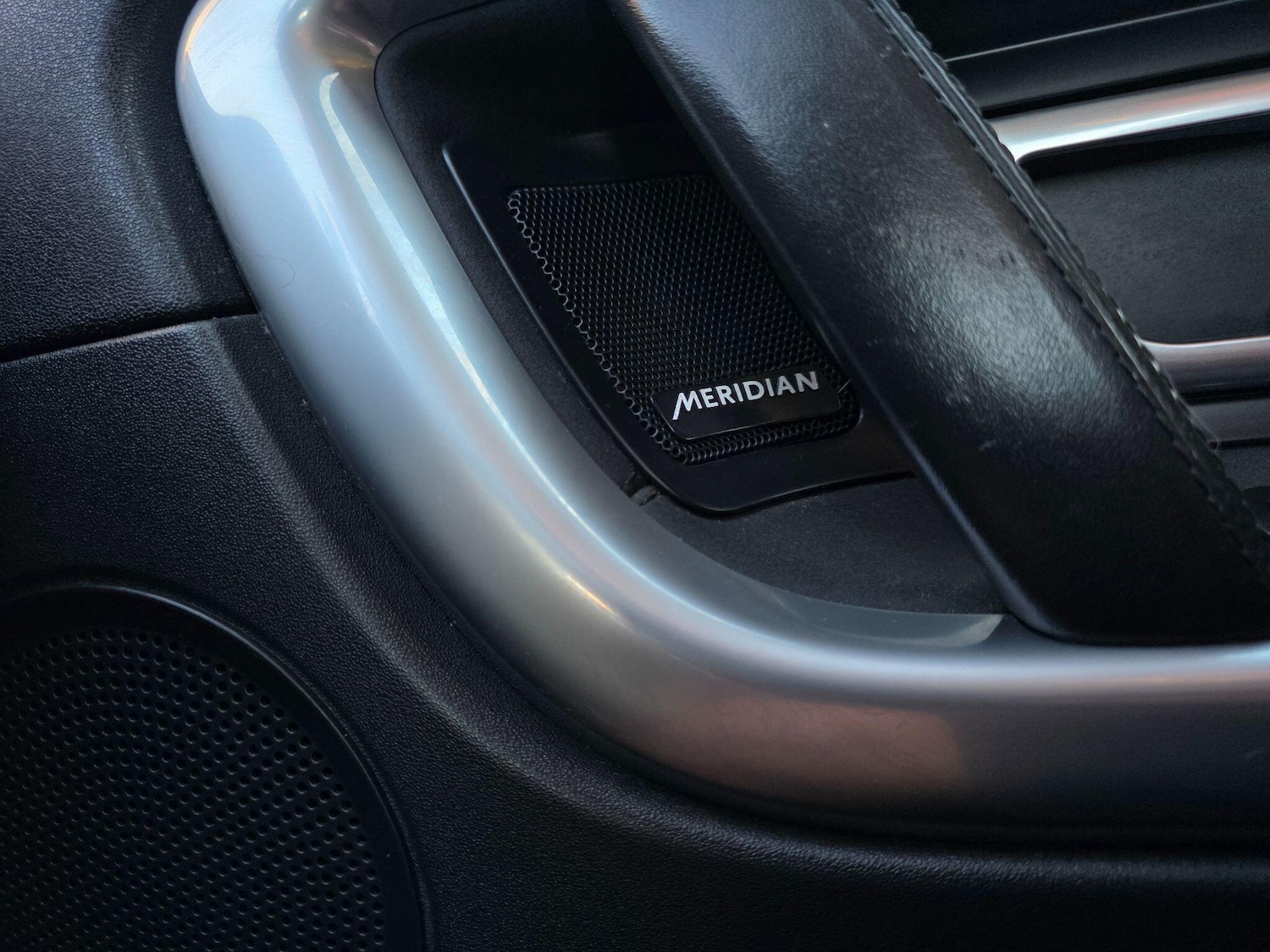 Used Land Rover Discovery Sport 2017 for sale - 76599469: Photo 35