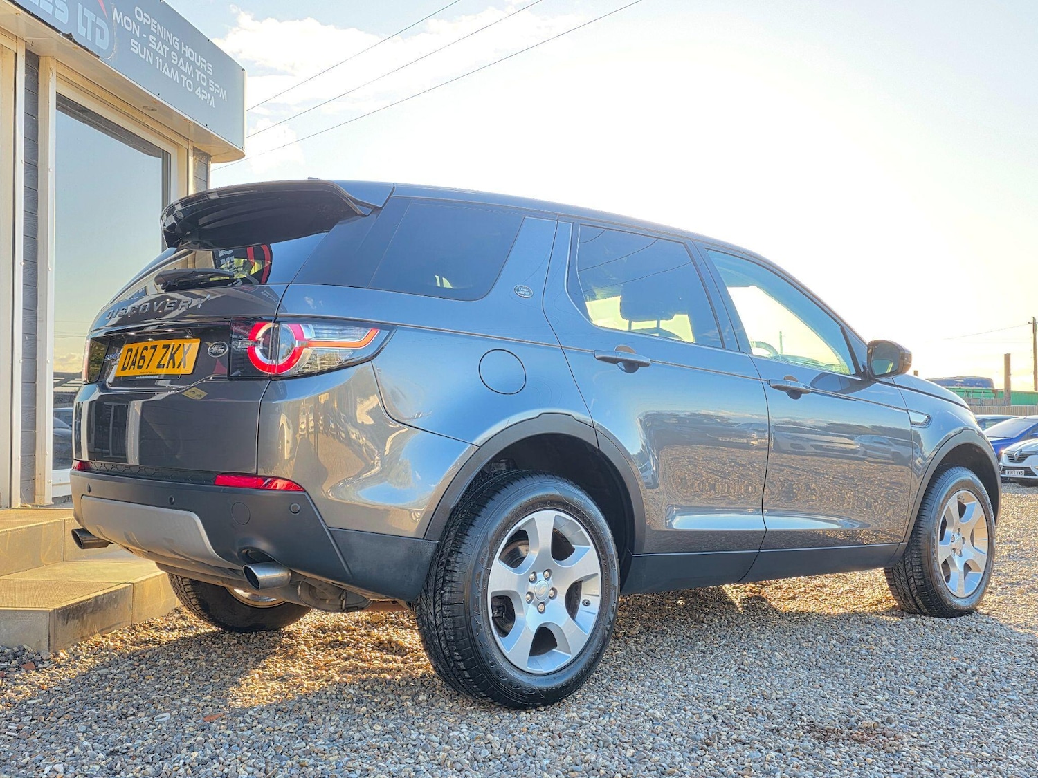 Used Land Rover Discovery Sport 2017 for sale - 76599469: Photo 4