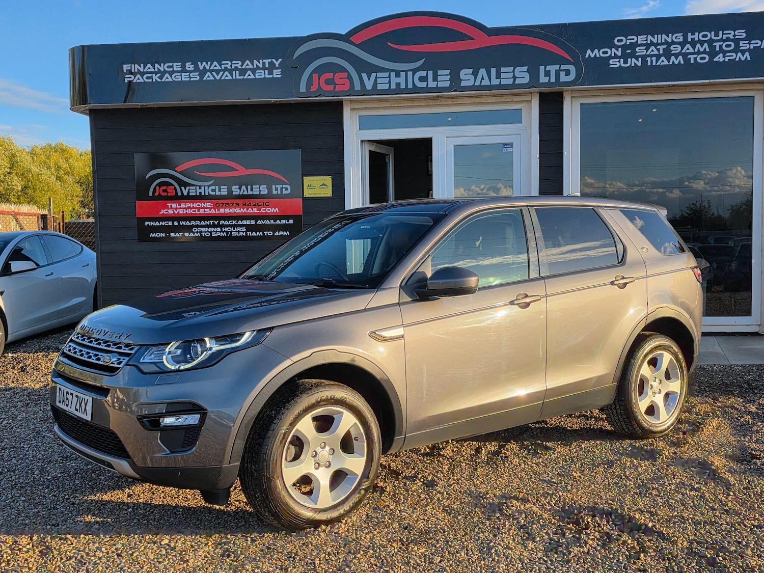 Used Land Rover Discovery Sport 2017 for sale - 76599469: Photo 9