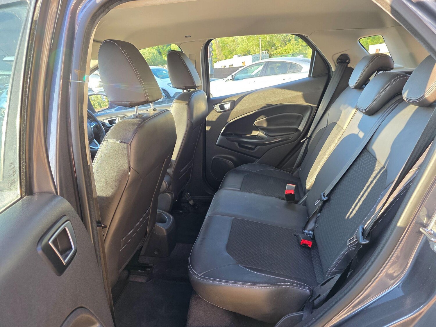 Used Ford Ecosport 2017 for sale - 76599470: Photo 17