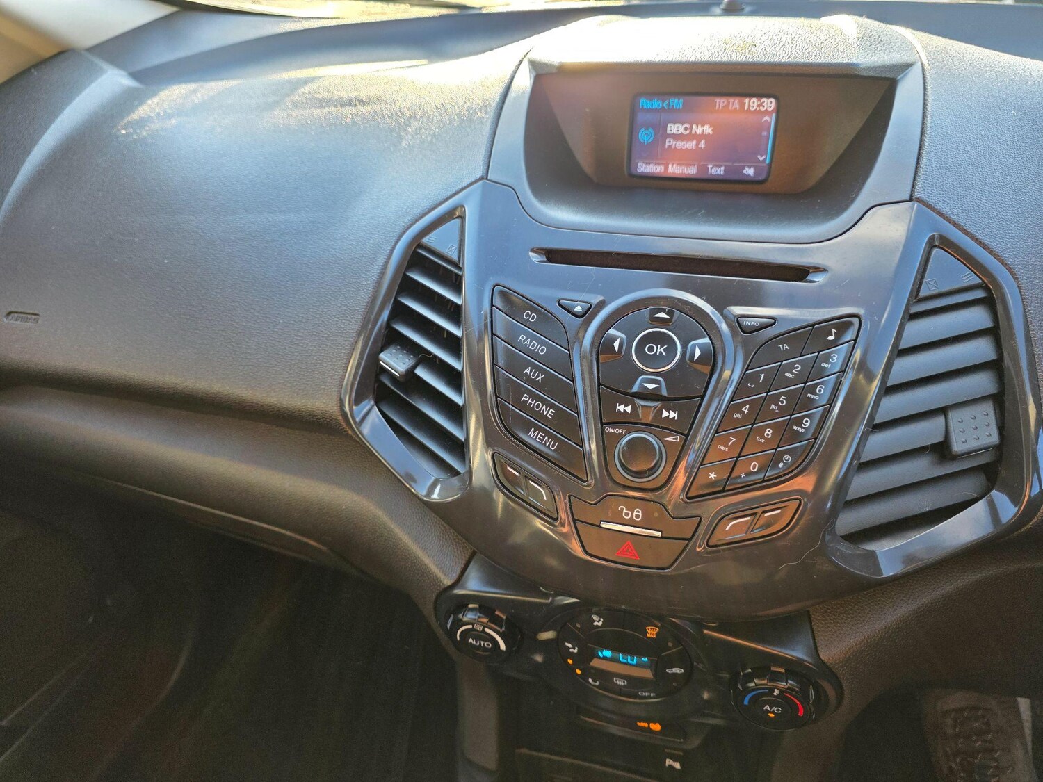 Used Ford Ecosport 2017 for sale - 76599470: Photo 28