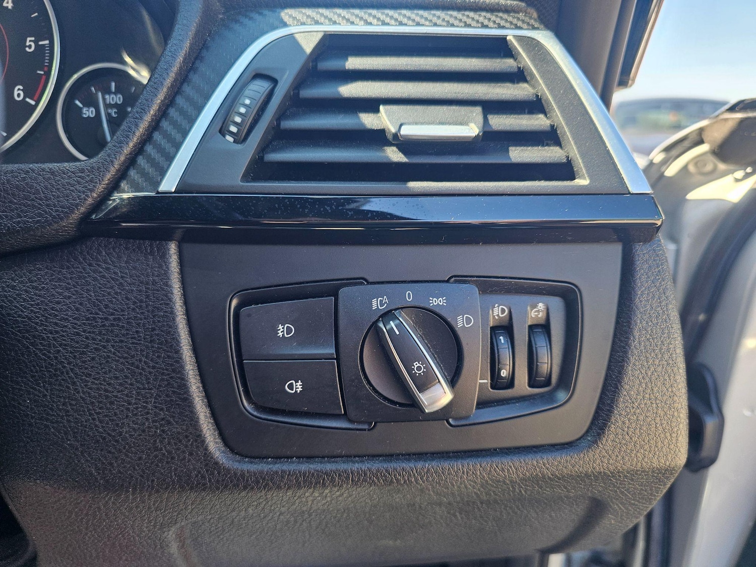 Used BMW 3 Series 2015 for sale - 76743133: Photo 32