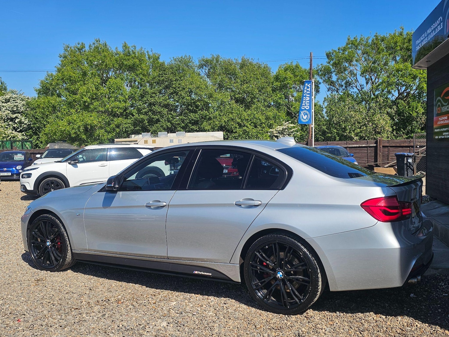 Used BMW 3 Series 2015 for sale - 76743133: Photo 9