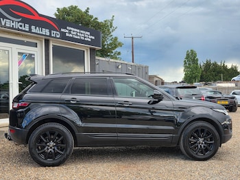 Used Land Rover Range Rover Evoque 2017 for sale - 78854427: Photo