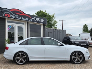 Used Audi A4 2013 for sale - 78572924: Photo