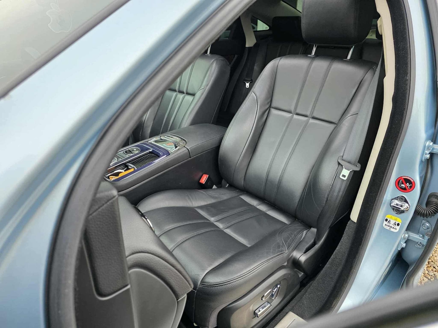 Used Jaguar XJ 2011 for sale - 76992409: Photo 21