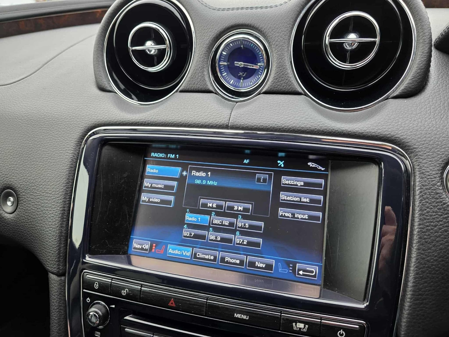 Used Jaguar XJ 2011 for sale - 76992409: Photo 34