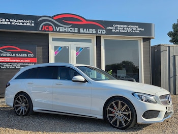 Used Mercedes-Benz C Class 2015 for sale - 79192329: Photo