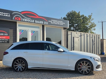 Used Mercedes-Benz C Class 2015 for sale - 79192329: Photo