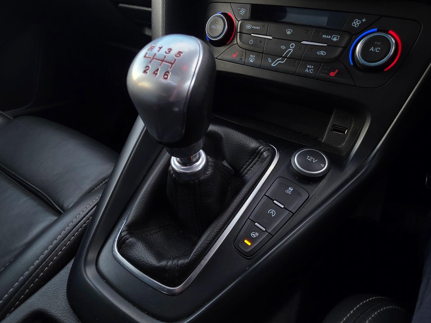 Used Ford Focus for sale - 77957133: Photo 23