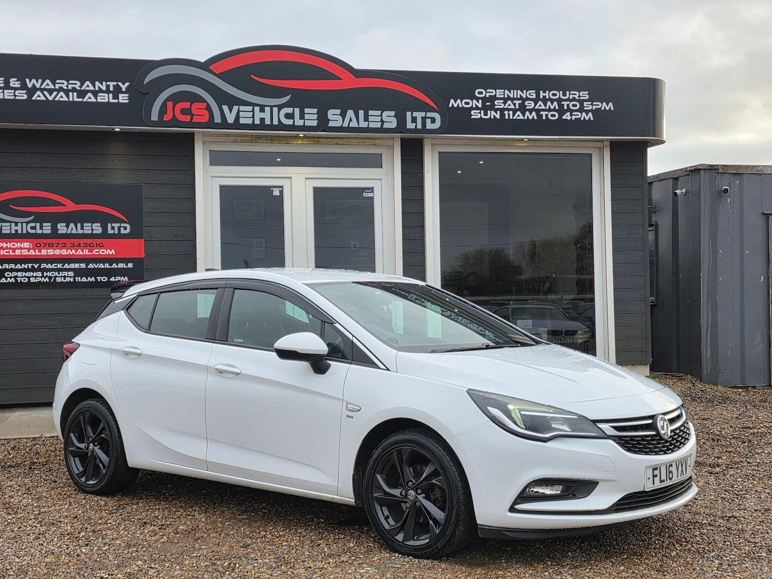 Used Vauxhall Astra 2016 for sale - 77523918: Photo 2