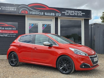 Used Peugeot 208 2015 for sale - 79441548: Photo