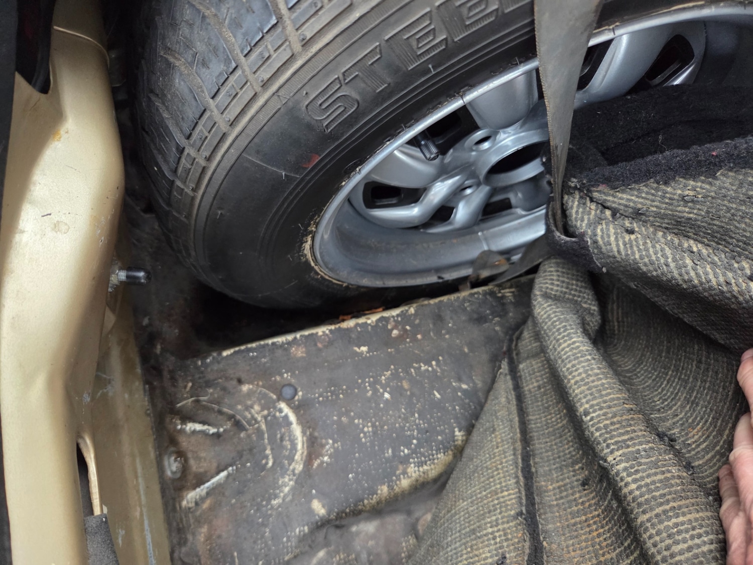 Used Ford Escort 1978 for sale - 77269880: Photo 16